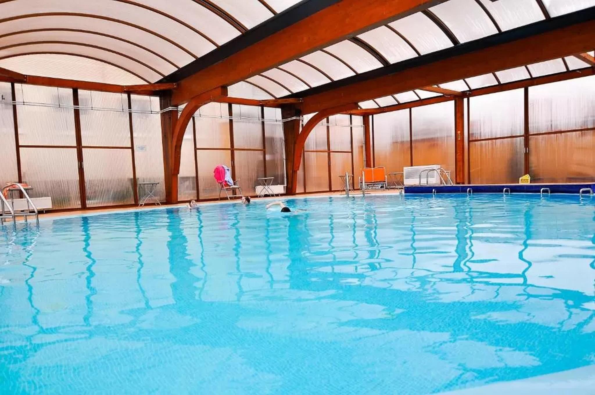 Hotel Maxim Орадеа Екстериор снимка